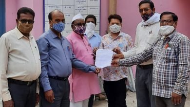 Photo of विकास शिक्षा अधिकारी को कर्मचारियों ने सौंपा ज्ञापन