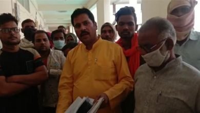 Photo of बस्ती को हटाने व मकान तोड़ने की धमकी को लेकर दिया ज्ञापन।