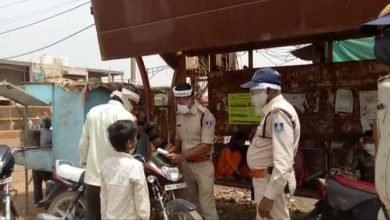 Photo of कोराना गाइडलाइन और सोशल डिस्टेंस का पालन न करने वालों पर हुई चालानी कार्रवाई