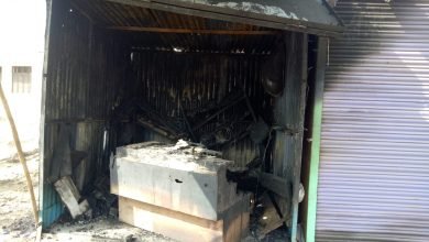 Photo of ऑटो पार्ट्स की दुकान में लगी आग लाखों का सामान जलकर हुआ खाक