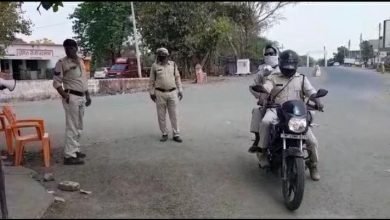 Photo of नरसिंहपुर जिले के पवित्र नर्मदा तट पर कोरोना का रूप लॉक डाउन के रूप में साफ साफ देखने को मिला
