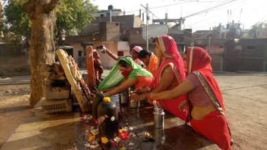 Photo of अशोकनगर  चैत नवरात्रि के पहले दिन शीतला माता मंदिर पहुंच कर श्रद्धालु ने जल अर्पित कर मांगी दुआएं करोना कार मेभी दिखी लोगों की अस्था माँता मे