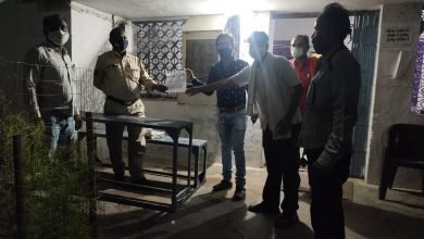 Photo of गौशालाओं मैं नहीं है चारे ,पानी की व्यवस्था ।  प्रशासन फीता काटकर भुला गौशालायें