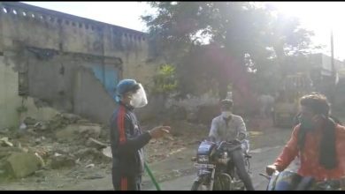 Photo of कोरोना कर्फ्यू के दौरान C S P द्वारा फिजूल घूमने वालों को समझाइश दी गई