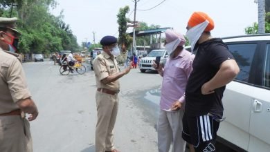 Photo of पीलीभीत लॉकडाउन का पालन कराने के दृष्टिगत पुलिस अधीक्षक पीलीभीत किरीट सिंह राठौर ने मोर्चा संभाला