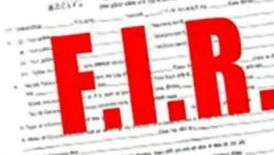 Photo of विवाह पर रोक के बावजूद हो रही थी शादी,दुल्हा दुल्हन और उनके पिता पंहुचे हवालात में