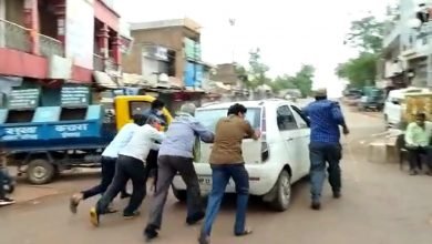 Photo of ईसागढ़ के सिंधिया पार्क चुंगी नाके पर हो रही थी चालानी कार्रवाई