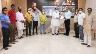 Photo of रतलाम चेतन्य काश्यप फाउण्डेशन रेलवे अस्पताल को भी देगा 17 लाख का स्वनिर्मित ऑक्सीजन प्लांट,रेल प्रशासन के मांग- पत्र पर विधायक चेतन्य काश्यप की घोषणा