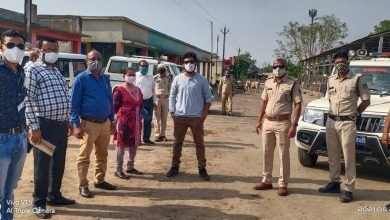 Photo of देवरी एसडीएम ने ली बैठक, अनावश्यक लोगों को भेजा घर वापस