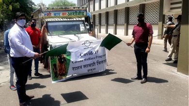 Photo of झाबुआ।राहत सामग्री के वाहन को कलेक्टर ने हरी झंडी देकर रवाना किया…