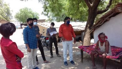 Photo of भाजपा जिला अध्यक्ष उमेश सिंह रघुवंशी के मार्गदर्शन में वैक्सिंग लगवाने के लिए कर रहे हैं जन जागरण