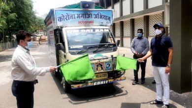 Photo of झाबुआ। जिले में कालबेलिया समाज , बंजारा समाज एवं धम कुटिया समाज के लिए निशुल्क राशन कलेक्टर द्वारा हरी झंडी देकर वाहन को रवाना किया।