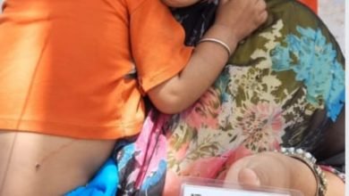 Photo of रतलाम। आयुष्मान कार्ड होने के बावजूद इंदौर के सीएचएल अपोलो अस्पताल ने वसूले 2 लाख 60 हजार रुपए, आर्थिक मदद के लिए पत्नी लगा रही शासकीय कार्यालयों के चक्कर।