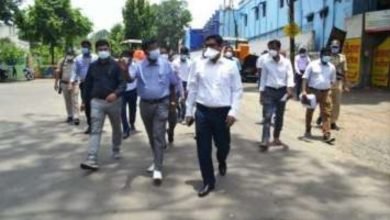 Photo of रतलाम कलेक्टर द्वारा मिनी स्मार्ट सिटी के तहत सड़क निर्माण कार्य का निरीक्षण
