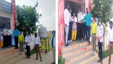 Photo of पिपलोदा (नि प्र)। अजाक्स संगठन पिपलोदा इकाई द्वारा तहसीलदार किरण बरबड़े को मुख्यमंत्री के नाम दिया ज्ञापन।