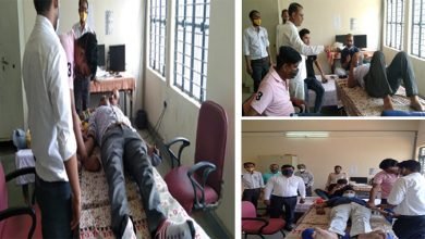Photo of चंदेरी । अधिवक्ता संघ ने किया रक्तदान शिविर का आयोजन।