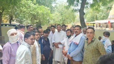 Photo of कैलारस । अशासकीय विद्यालय संघ कैलारस ने विद्यालय खोलने की मांग को लेकर मुख्यमंत्री जी के नाम ज्ञापन विधायक जौरा को सौपा।