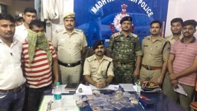 Photo of जतारा। पूर्व केन्द्रीय कैबिनेट मंत्री ( भारत सरकार ) , की पत्नी के हत्यारे को जतारा पुलिस ने 33 लाख के जेवरात सहित दबोचा।