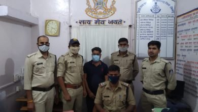 Photo of टीकमगढ़।बल्देवगढ पुलिस ने अवैध रिवाल्वर व दो जिंदा कारतूस के साथ एक युवक को पकड़ा