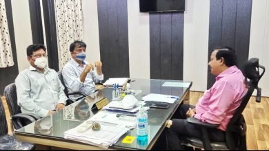 Photo of रतलाम- जिला चिकित्सालय में चल रहे डिप्लोमा कोर्स की मॉनिटरिंग स्टेट कंसलटेंट ने की।