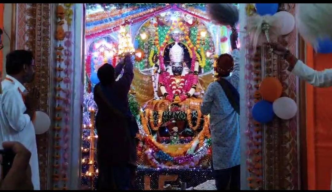 मध्यप्रदेश के पन्ना में विश्व प्रसिद्व श्री बल्देव जी मंदिर मे जन्मोत्सव की धूम।