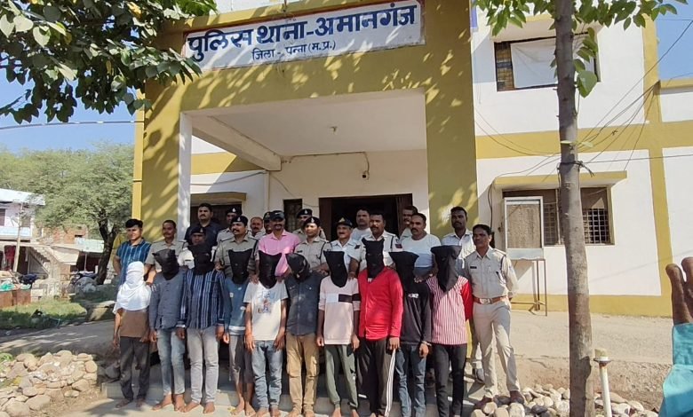 पन्ना पुलिस द्वारा मोटरसाईकिल चोर गिरोह के 10 सक्रिय सदस्यो को किया गया गिरफ्तार