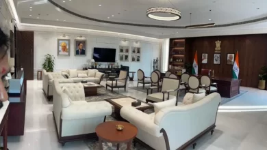 Photo of दिल्ली विधानसभा में ‘तस्वीरों’ को लेकर गरमाई राजनीति, AAP और BJP के बीच आरोप-प्रत्यारोप