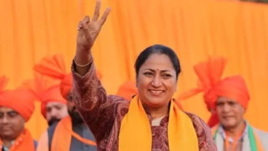 Photo of रेखा गुप्ता बनीं दिल्ली की चौथी महिला मुख्यमंत्री, प्रवेश वर्मा ने लिया मंत्री पद की शपथ